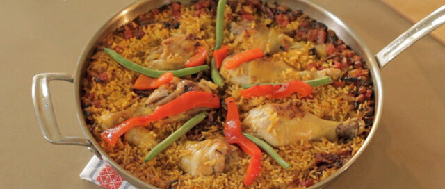 How-To Video: Campbell’s® Skillet Paella