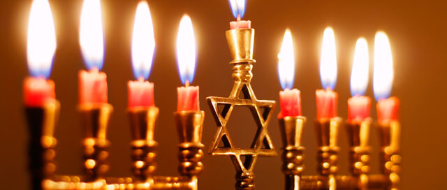 How Hanukkah is Celebrated in Latin Communities in the U.S.