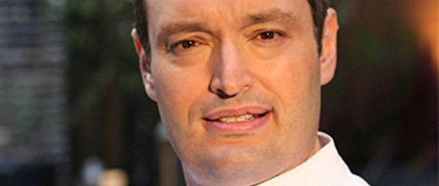 Travel Time with Luis Bollo