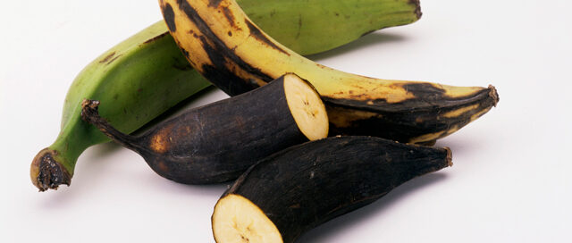 Video: How to Peel a Plantain