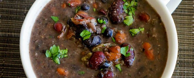 three-bean-green-chili-main