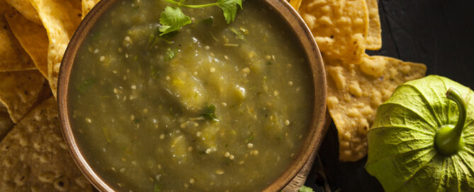 salsa_verde-shutterstock_