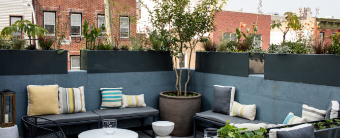 llama_inn_-_rooftop_8