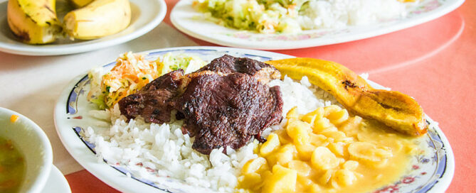 kmvis-almuerzo_ullucos2