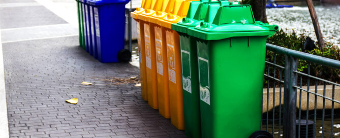 trash_bins